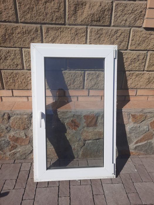 Окно пластиковое б/у