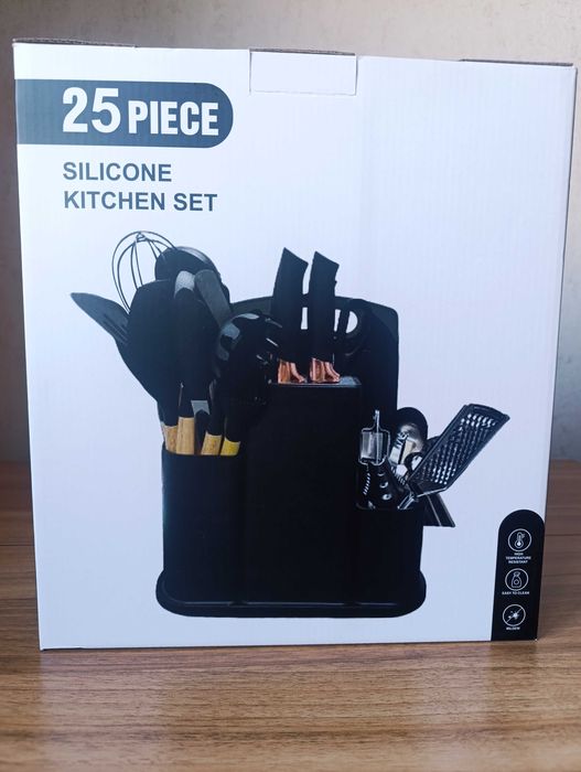 Универсальный кухонный набор.