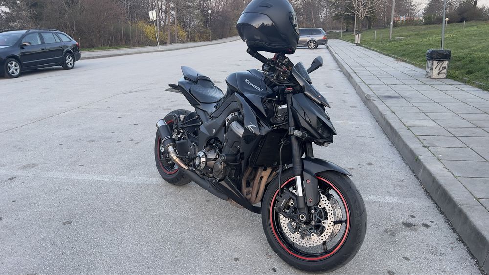 Kawasaki Z1000.