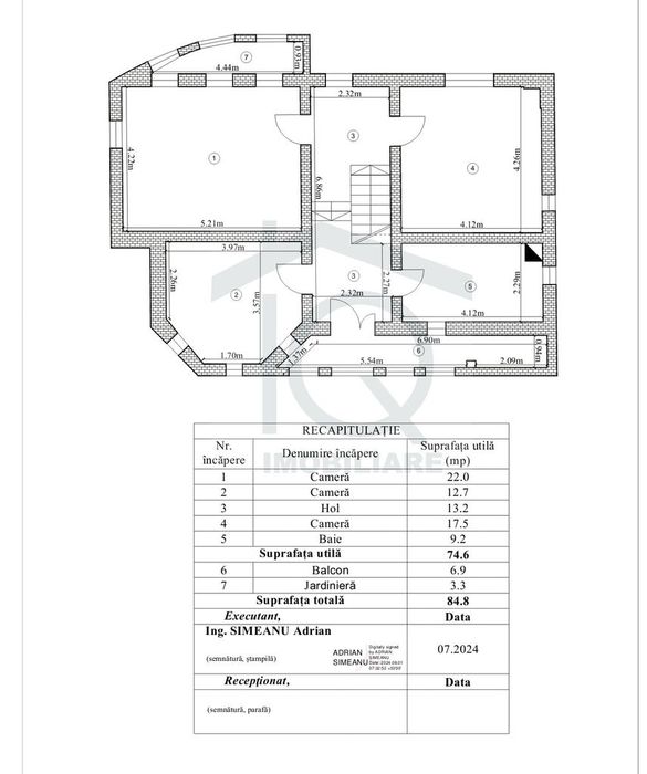 Vila spațioasă, 5 camere, teren 1070 mp, relizata in regie proprie.