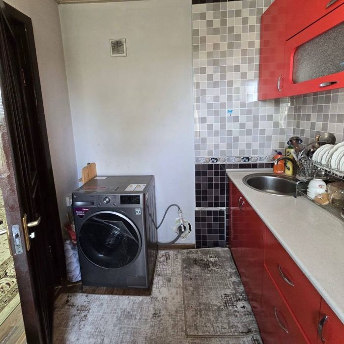 Mirobodda 1 xonali kvartira ijaraga beriladi