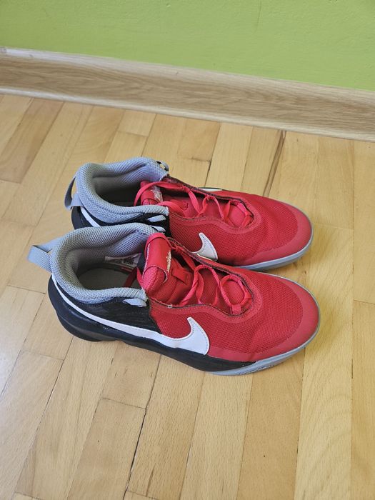 Момчешки обувки Nike 35.5- 37.5 номер