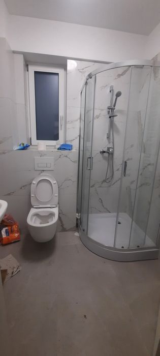Închiriez apartament  + loc parcare Visoianu