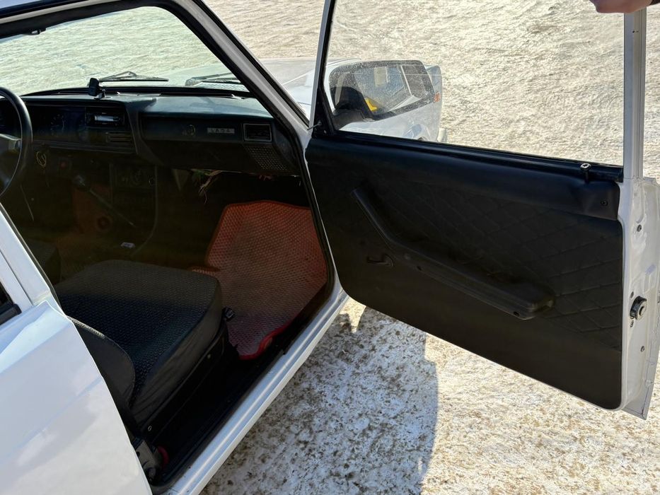 Продам 2107 12год инжектор