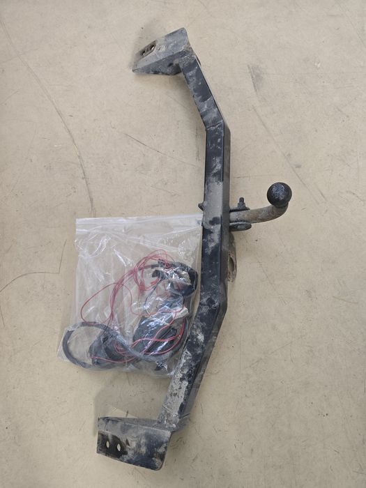 Фаркоп на прадо 120/150