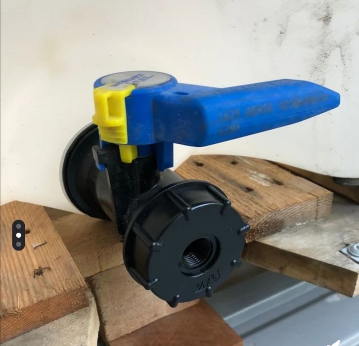 Еврокуб переходник на кран крышка