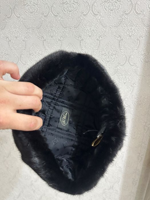 Продам норковую шапку