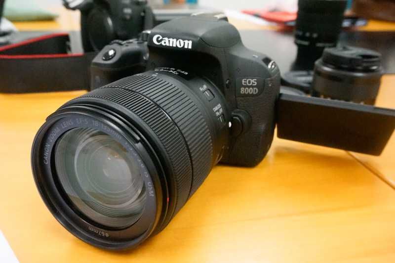 Canon 800d  yangi
