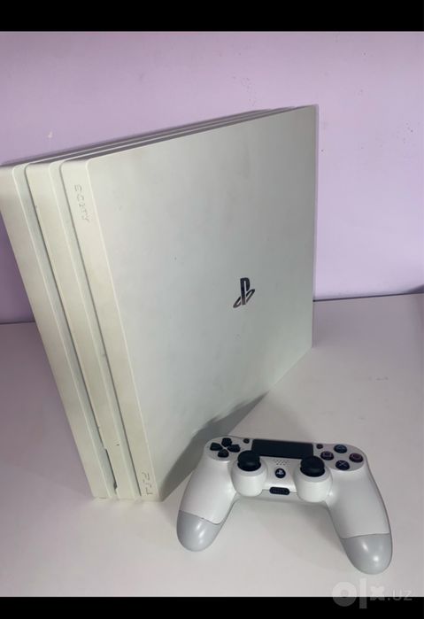 PlayStation 4 pro 1t Vzlom