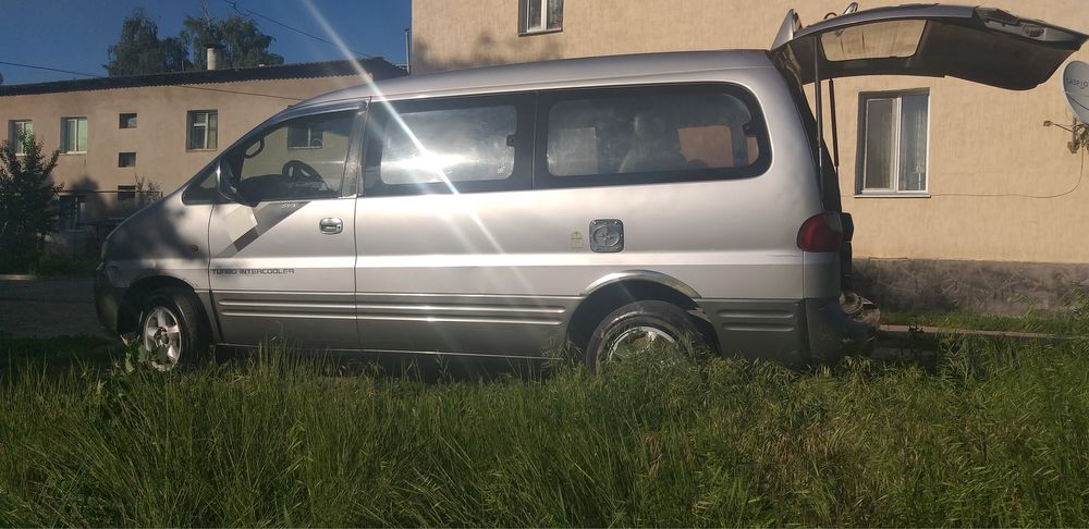 Hyundai Starex 2003г