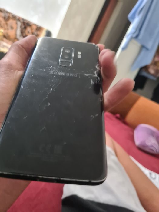 Обменяю Samsung s9plus