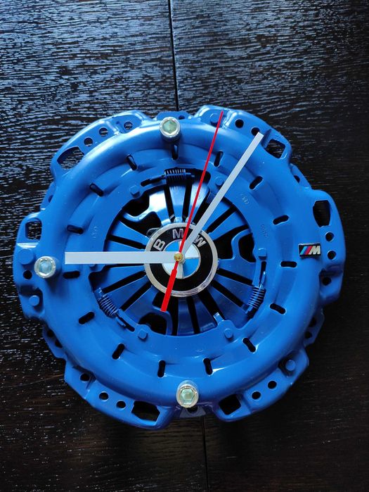 Стенни часовници