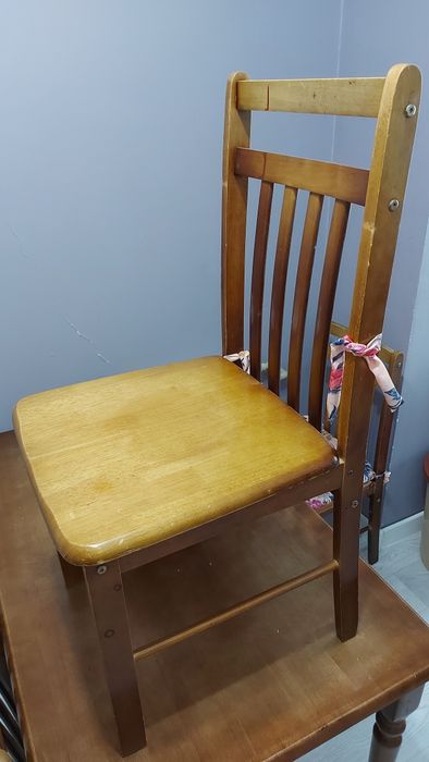 Стол со стульями