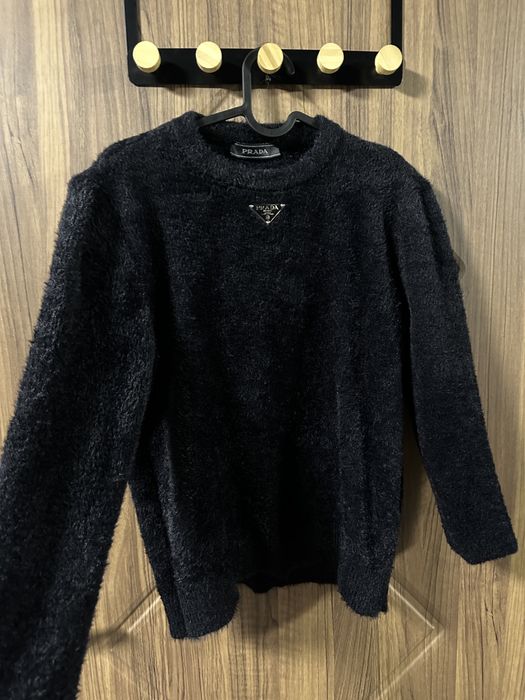 Блуза от изкуствена вълна на марката “ Prada”