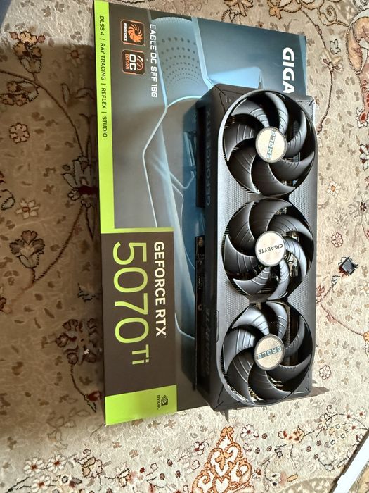 Видеокарта RTX5070 TI Gigabyte почти новая на гарантии