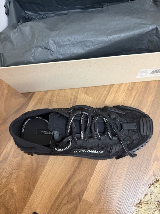 Абсолютно новые кроссовки Dolce&Gabbana