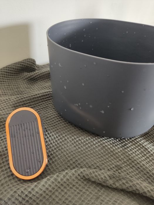 Dozator de apă pentru câini și pisici