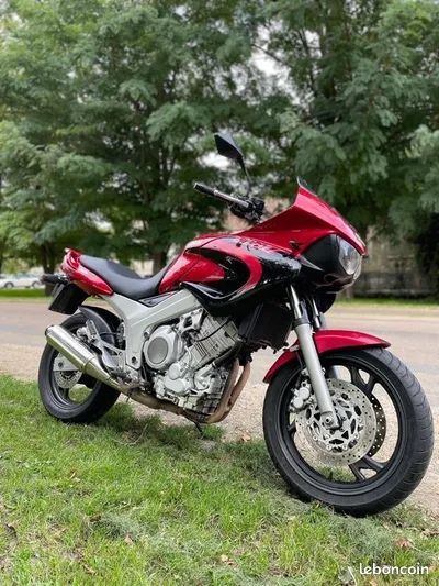 Yamaha TDM.      3vd / 4tx