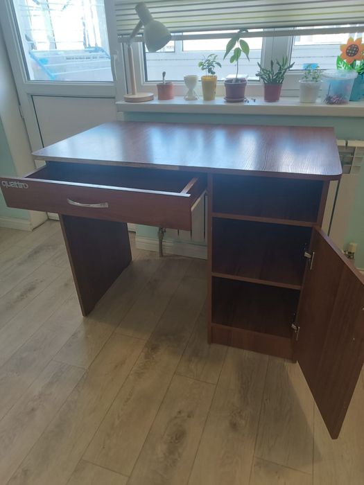Продам Письменный Стол