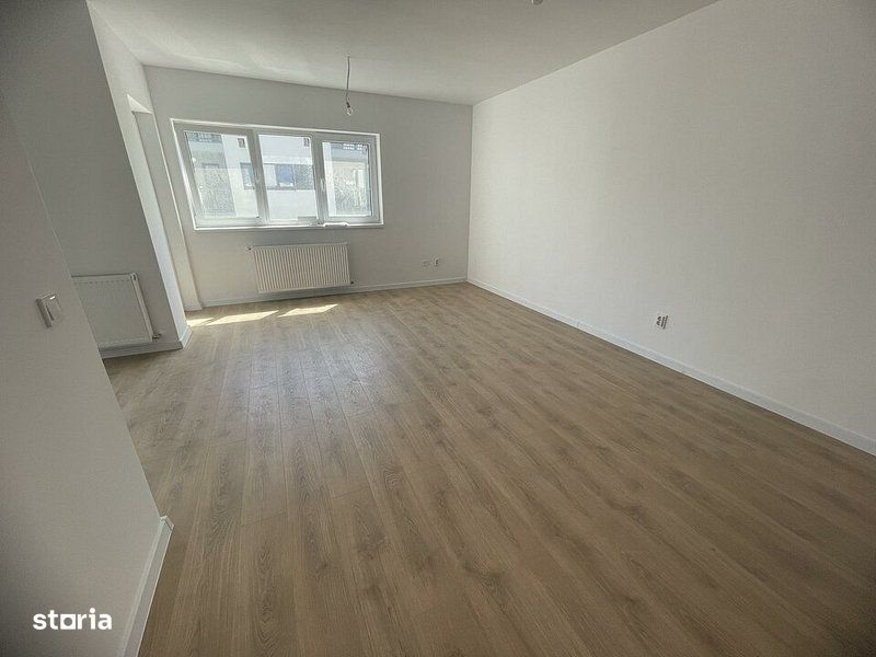 Apartament  2 camere cu balcon si parcare pe Doamna Stanca