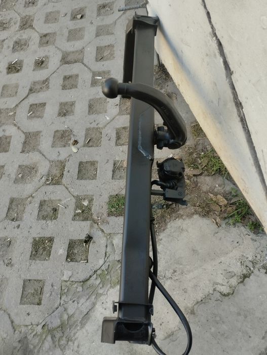 Оригинален теглич за Ауди А6 Алрод