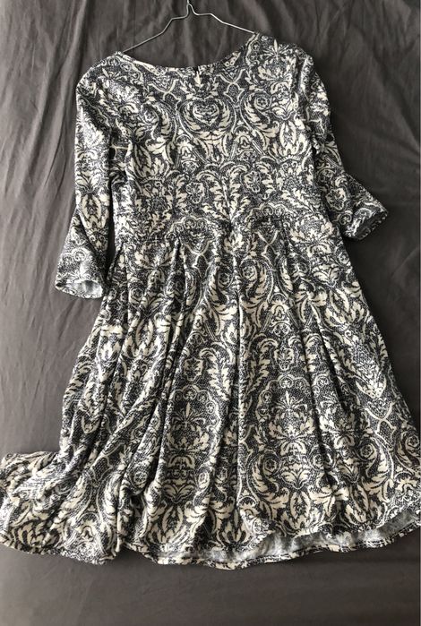 Красива есенно-зимна рокля Bote