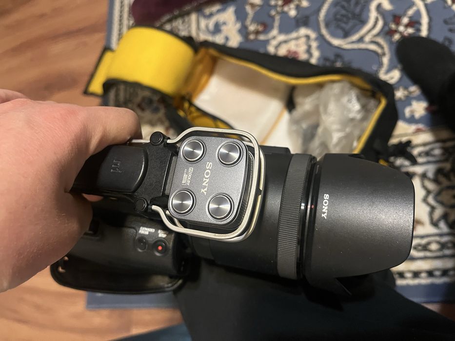 Видеокамера Soni nex vg30