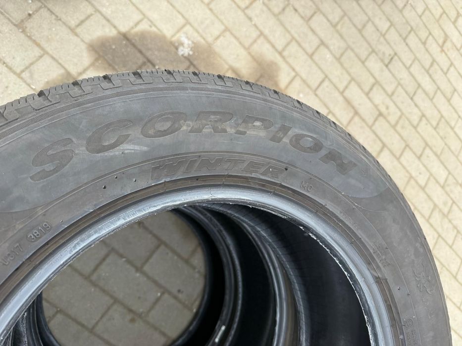 Anvelope 235 65 17 pirelli iarna