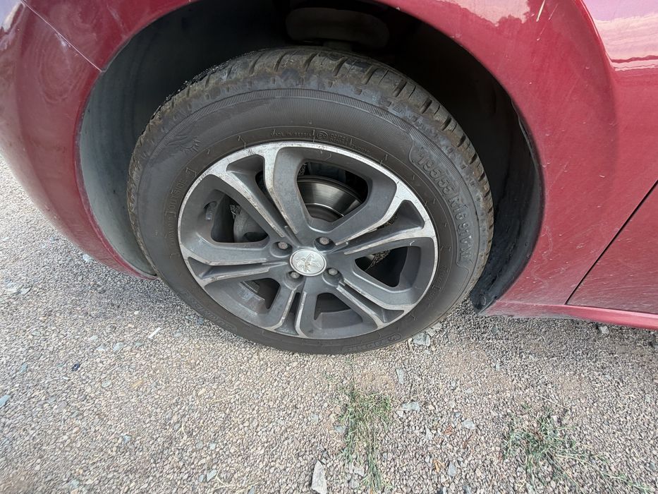 Пежо 208 1.4 VTi 16V 95 к.с. EP3C 2014г. на части