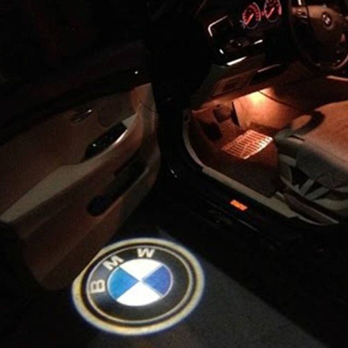 Proiectoare logo portiera cu orice marca ! VW BMW Audi Opel Dacia