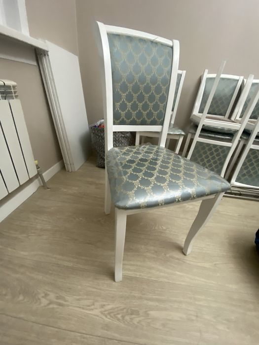 Стулья стулья стулья