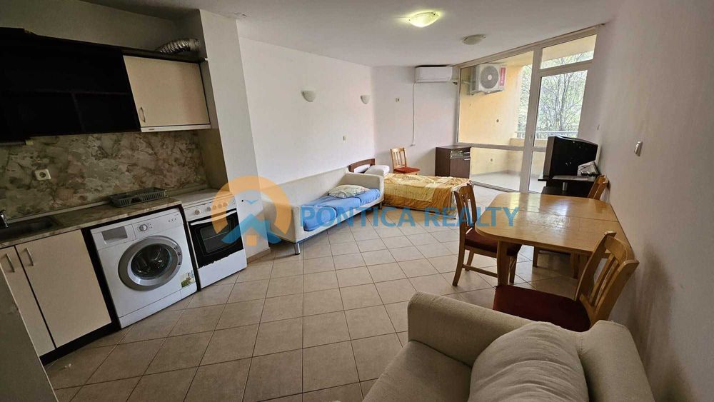 Двустаен апартамент в Слънчев Бряг