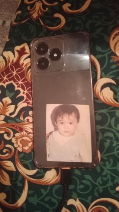 Продам реалми с51