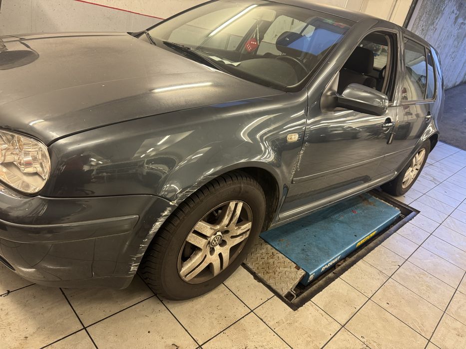VOLKSWAGEN Golf 2002 — imagine 5