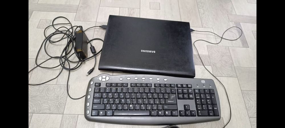 Samsung, 15.4 Noutbuk