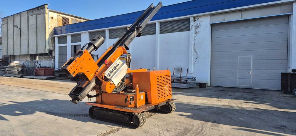 Soneta Battipall Batipal Masina de batut stalpi/parapeti Pauselli 601