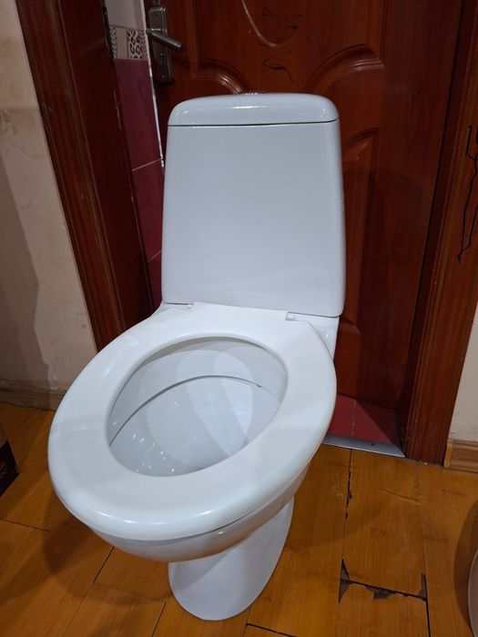 Продам унитаз б/у