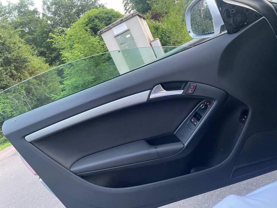 Audi a 5 coupe 2.7 automat