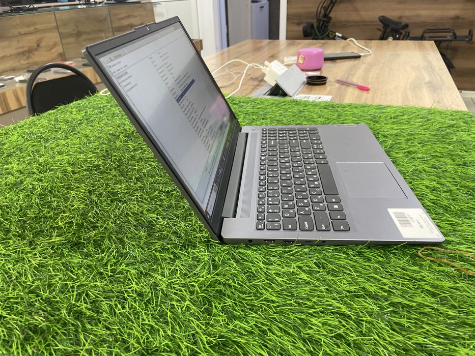 Ноутбук Lenovo леново