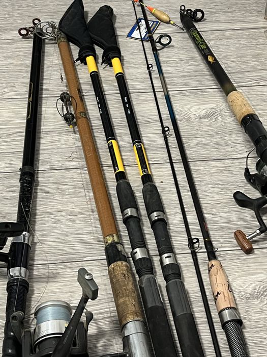 Bete de pescuit cu trusa completa