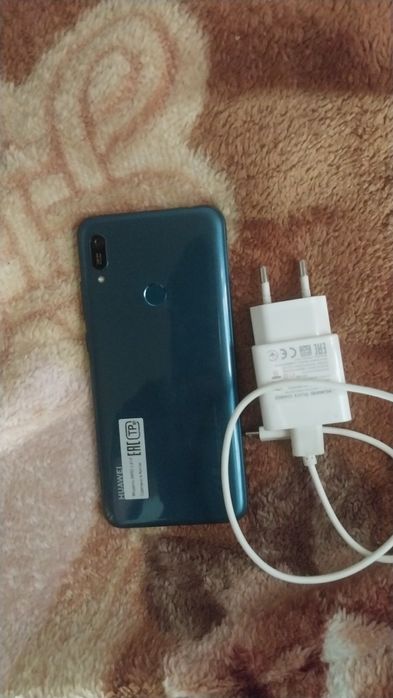 Huawei 6 Y, со зарядкой