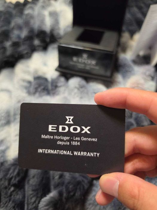 "НОВ"Часовник EDOX DELFIN MECANO !