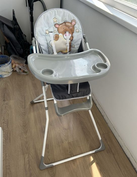 Детский стульчик для кормления