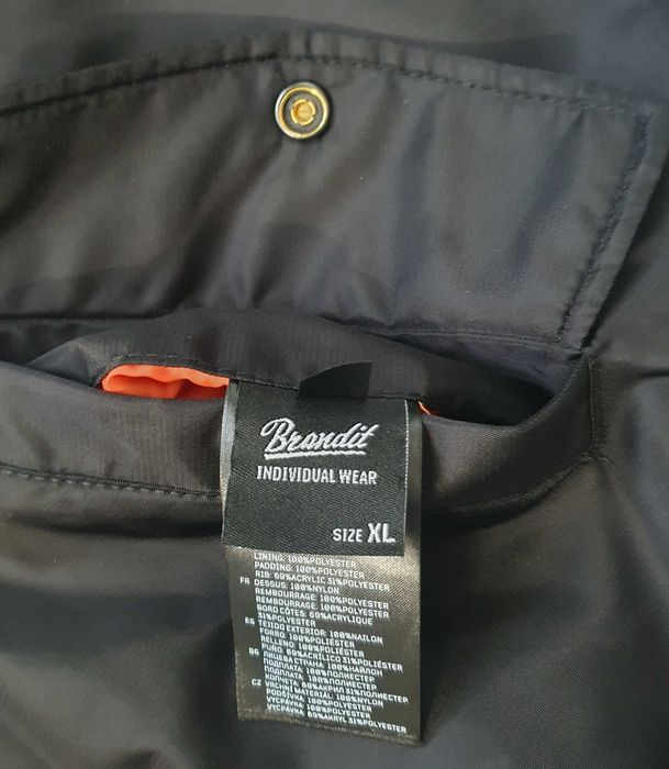 Яке бомбър, Hardcore United, Division Sachsen