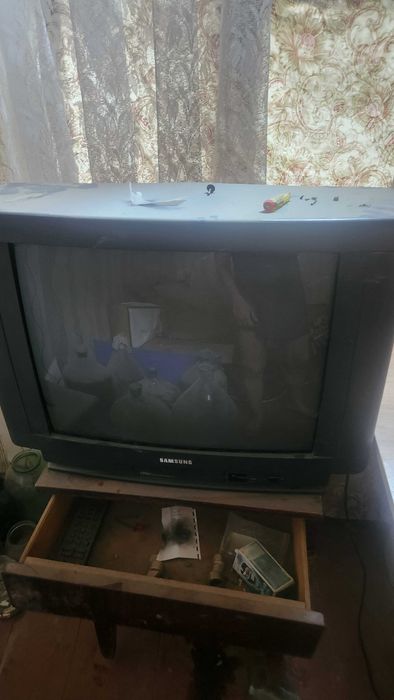 Телевизоры и другая техника срочно