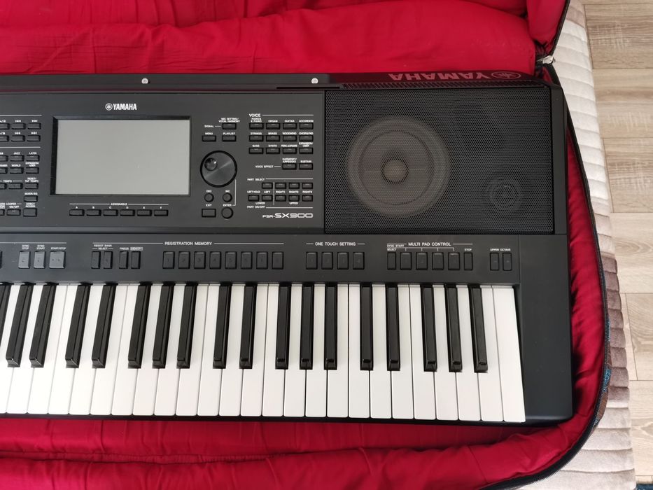 Yamaha psr sx900