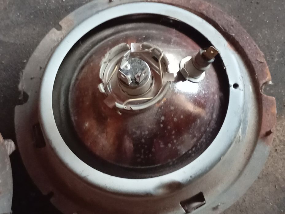 Фарове за газка,ниса!