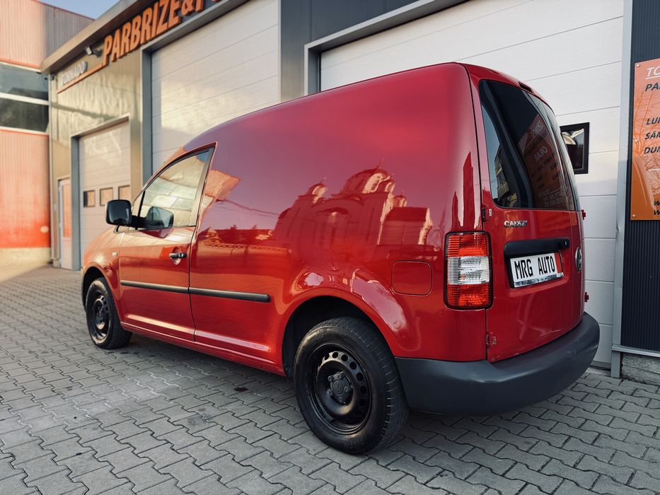 Volkswagen Caddy 2.0 SDI CP / AC / 2009 / RATE FARA AVANS