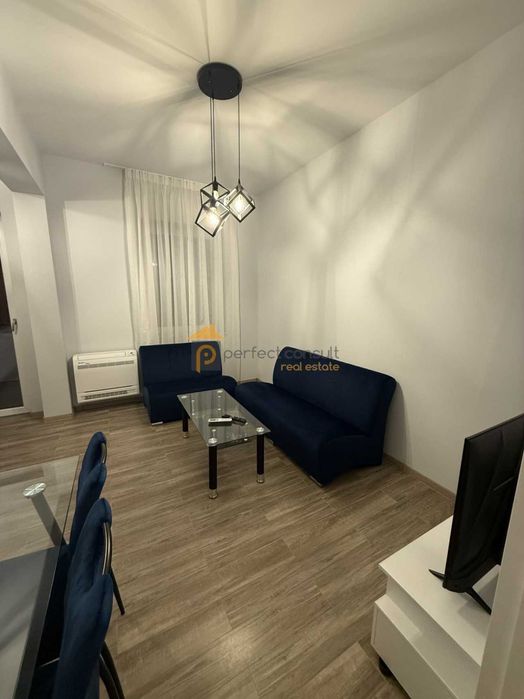 Тристаен апартамент в Центъра