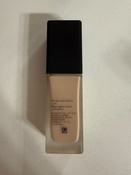 Продам тональный крем Shiseido Synchro Self-Refreshing